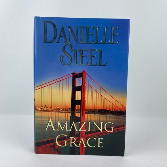 4 for $20 Danielle Steel Amazing Grace - Picture 1 of 4